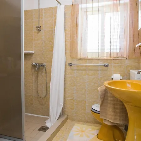 Seaside - With Private And Sea View شقة زاتون