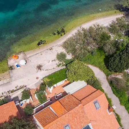Seaside - With Private And Sea View