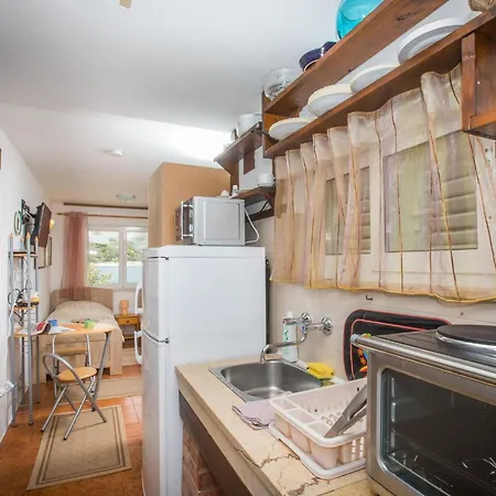 Seaside - With Private And Sea View Apartman