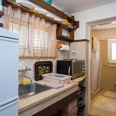 Seaside - With Private And Sea View Apartman Zaton